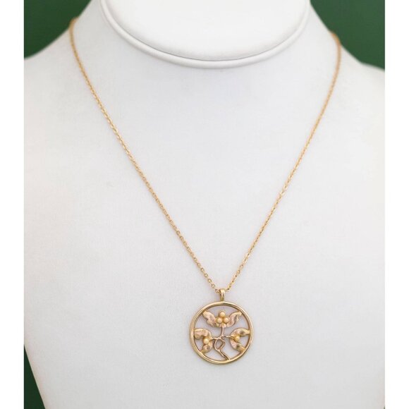 Vintage Floral Art Nouveau Gold Tone Necklace 18 inch by Avon - W9 - Picture 2 of 3